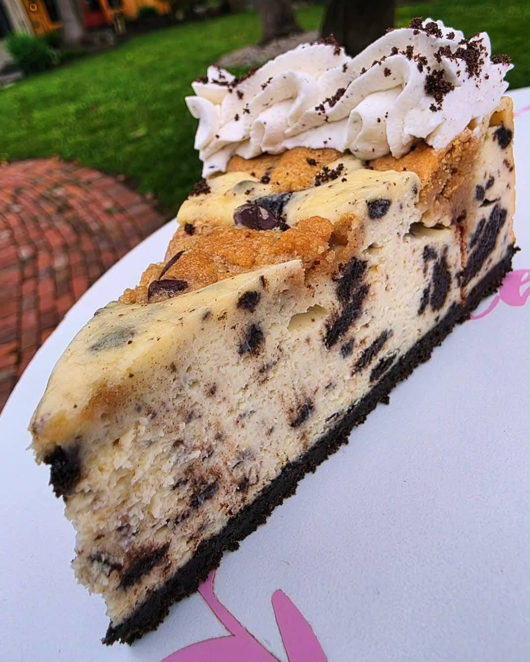 Choc-Chip-Cream-Cookie-Cheesecake