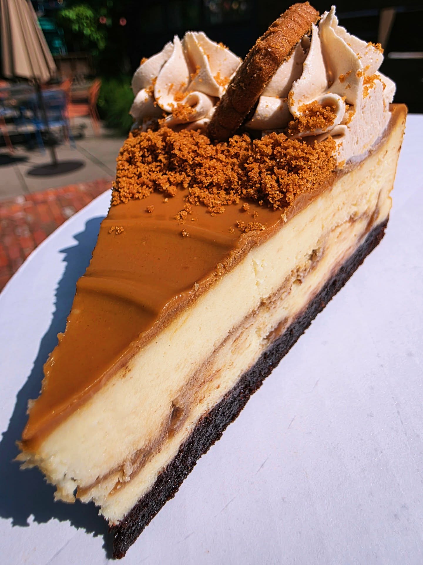 Cookie-Butter-Cheesecake-Brownie